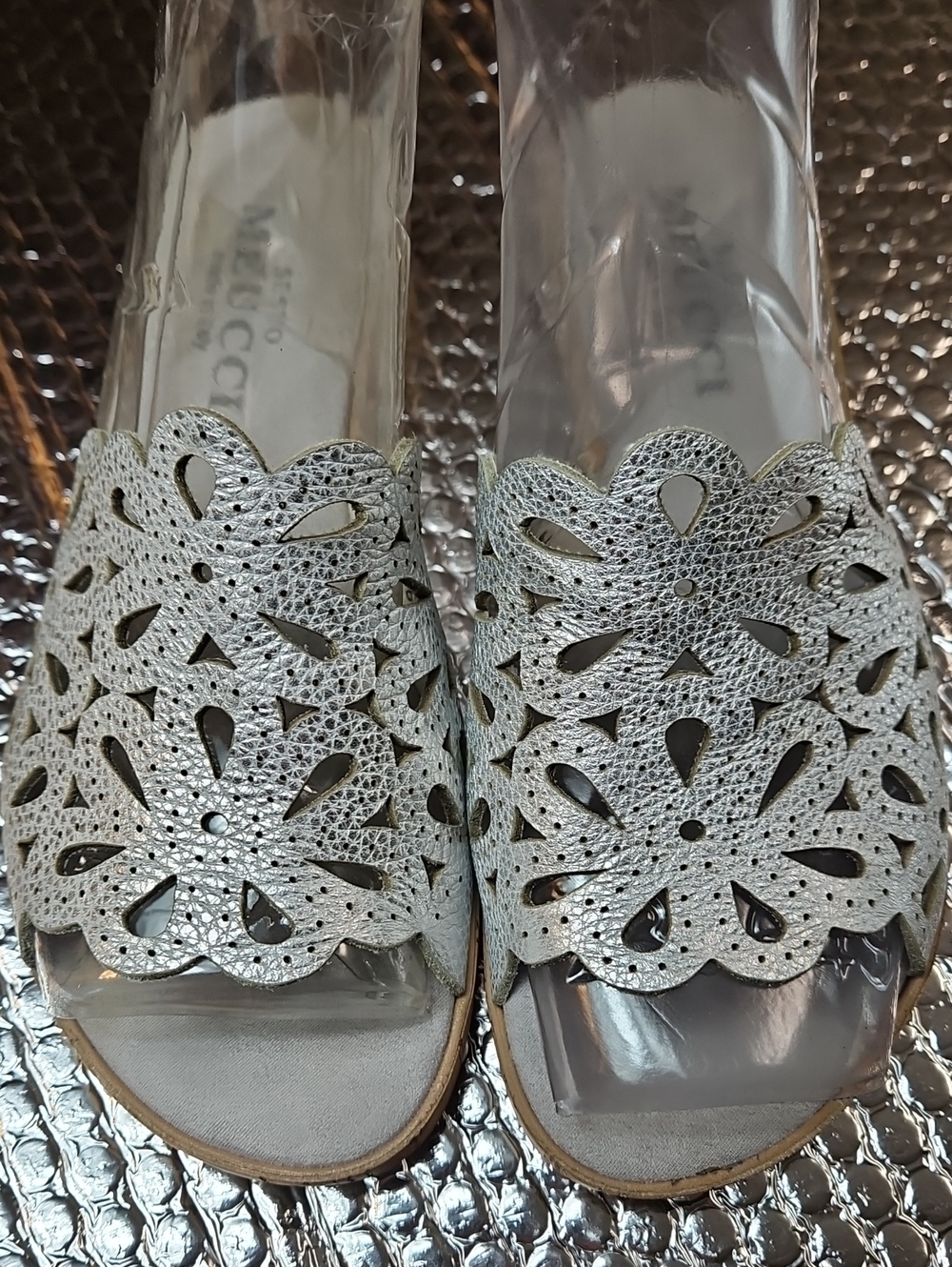 Sesto Meucci Selina Slide Sandals Silver Laser-Cut Sandals Italian Made 6M